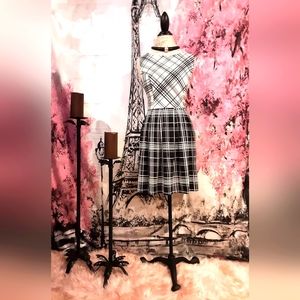 Size L/G white dress with black Xhilaration brand.